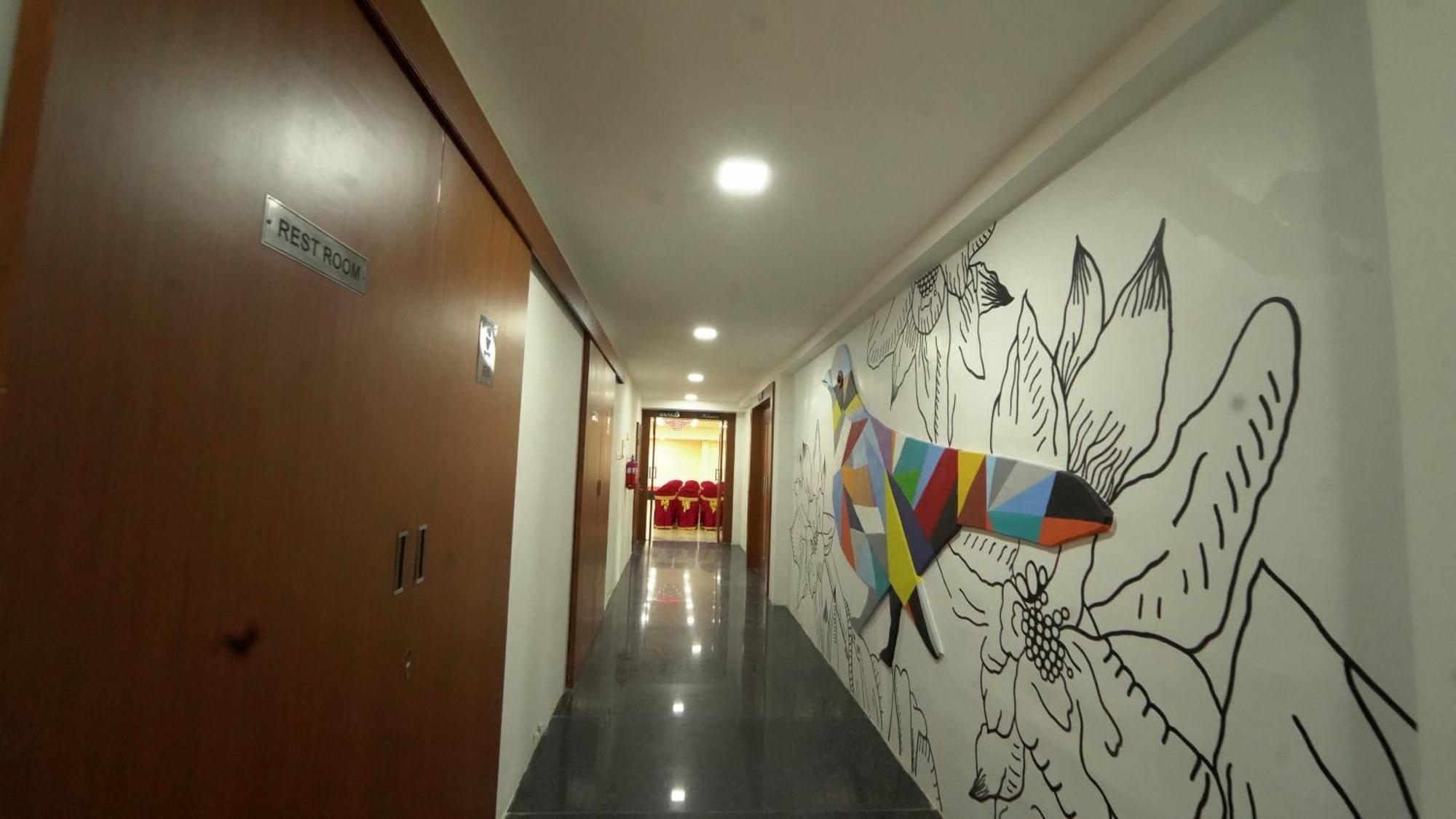 Kfour Apartment & Hotels Private Limited Madurai Exterior photo