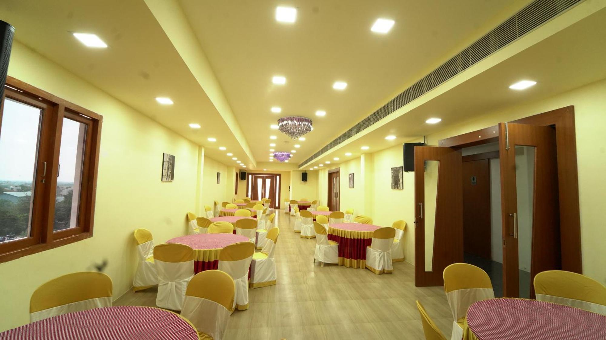 Kfour Apartment & Hotels Private Limited Madurai Exterior photo